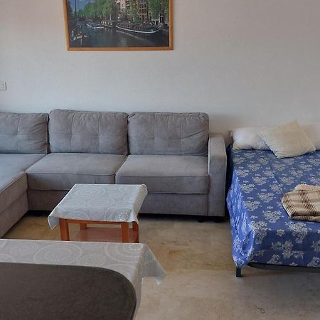 Apartamento Herrera Манилва Екстериор снимка