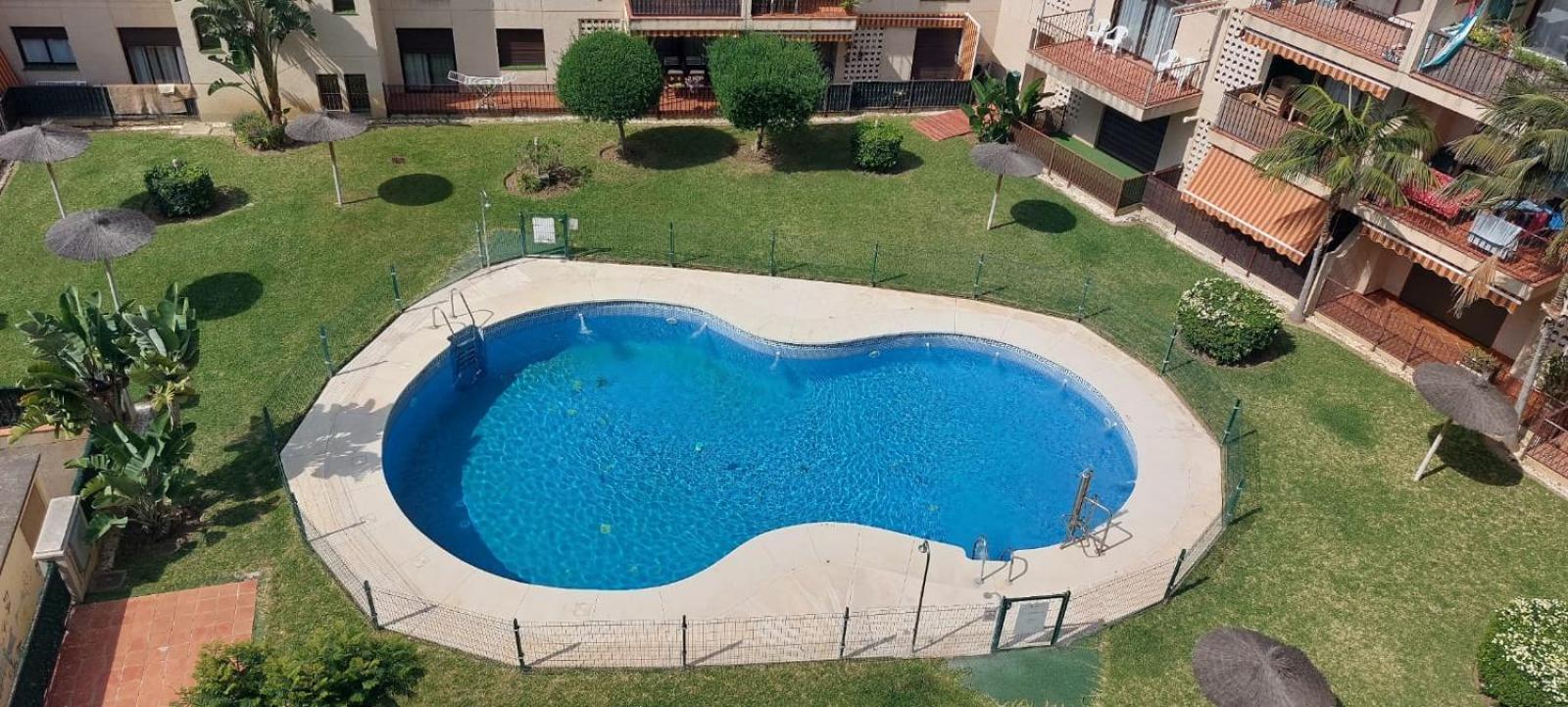 Apartamento Herrera Манилва Екстериор снимка